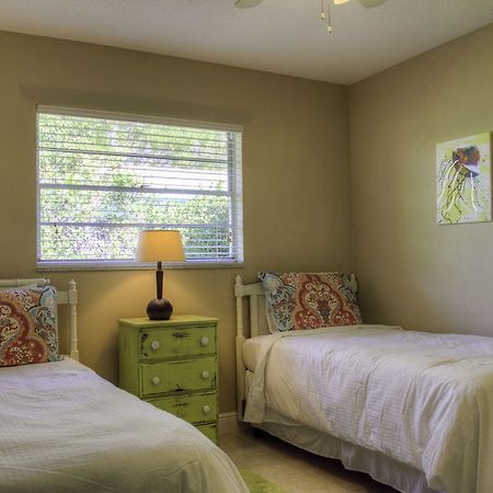 Anna Maria Island Dream Inn 홈즈비치 외부 사진