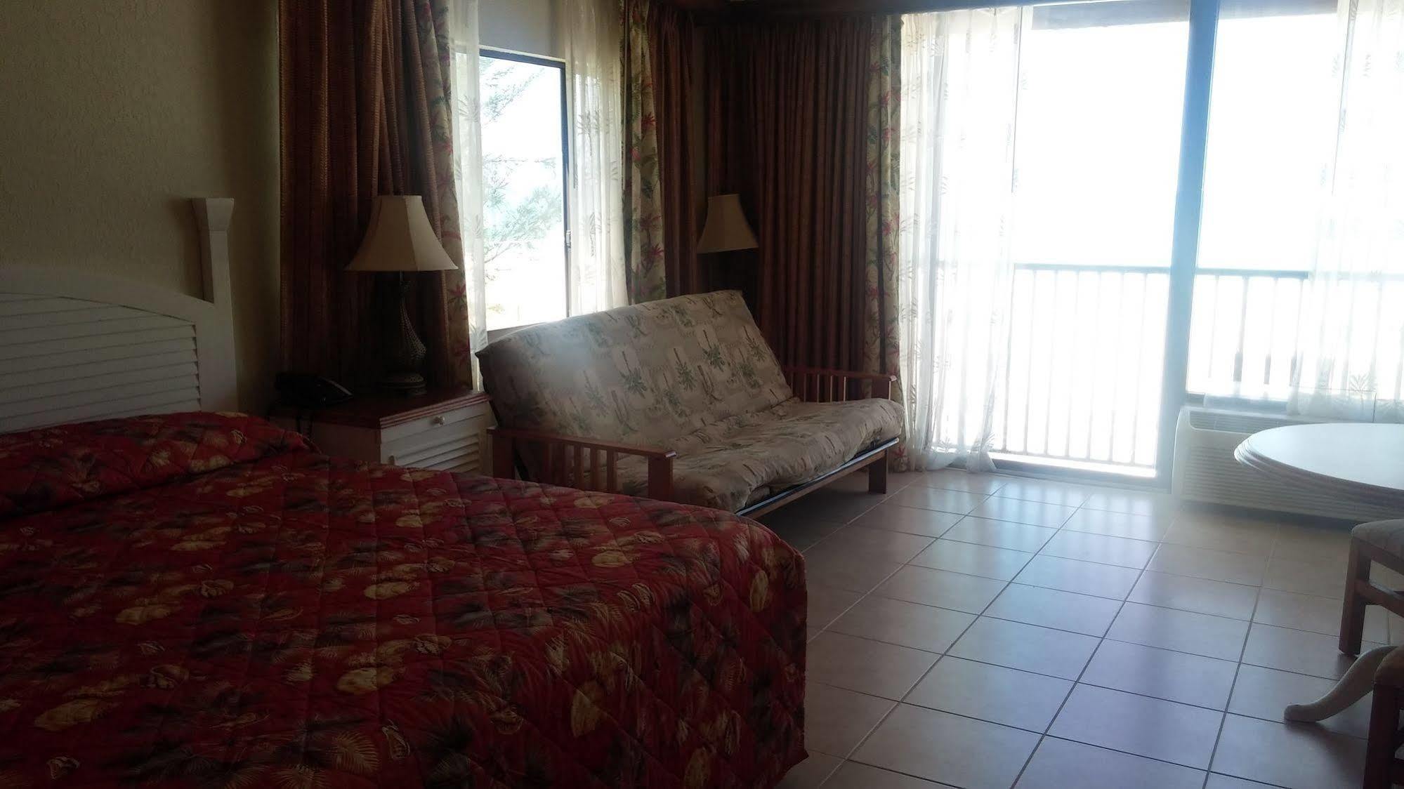Anna Maria Island Dream Inn 홈즈비치 외부 사진