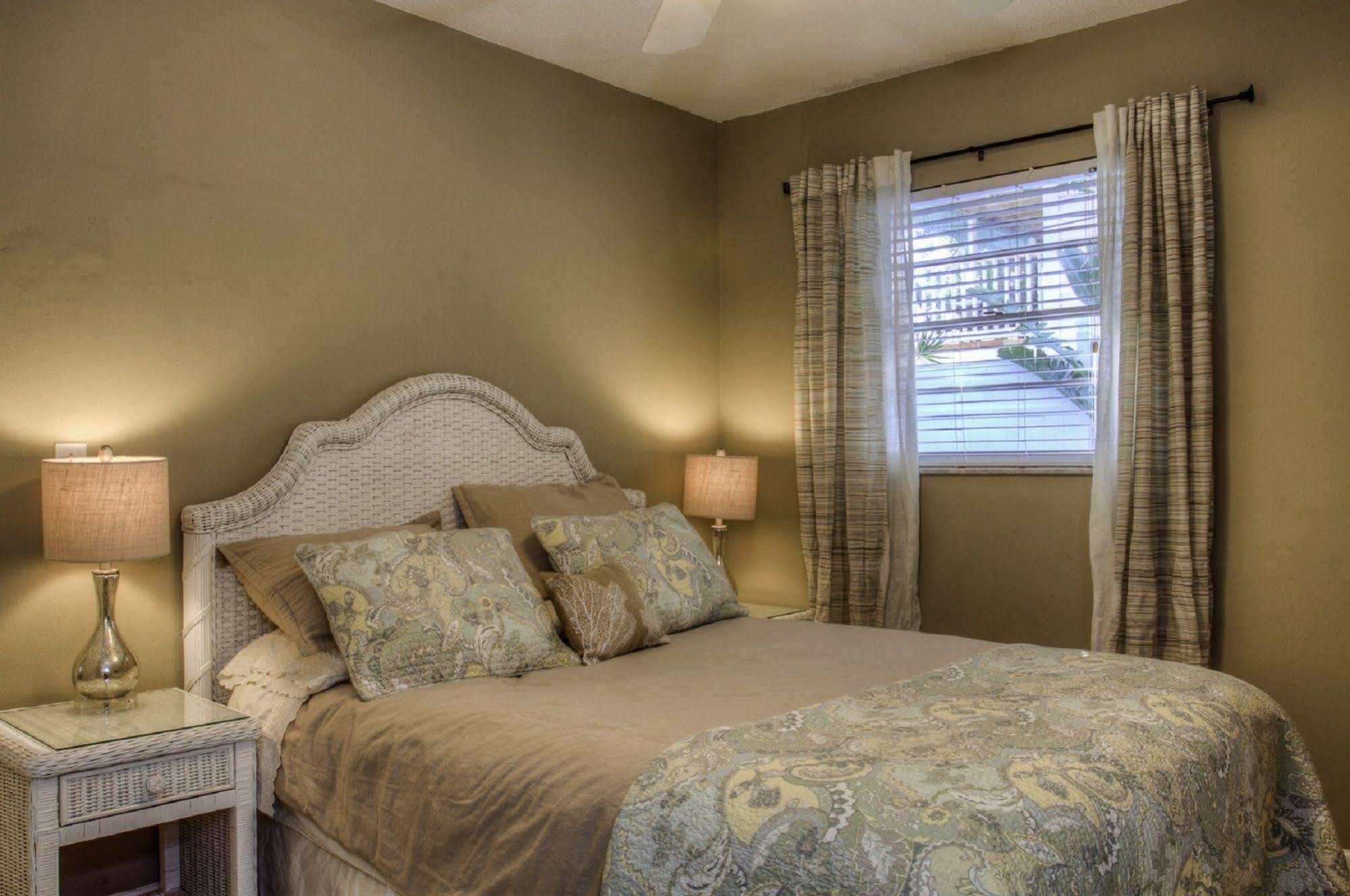 Anna Maria Island Dream Inn 홈즈비치 외부 사진